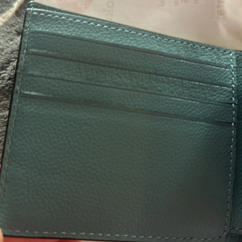 Coach Navy and Blue Leather men’s Tri fold wallet brand new